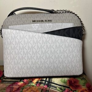 NWT Michael Kors crossbody.